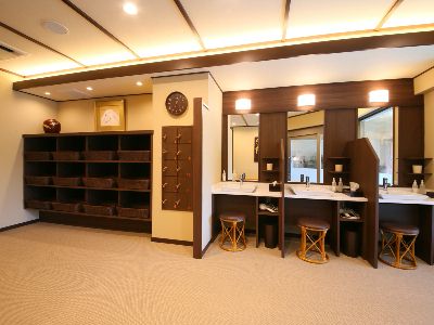12大浴場岩鏡３.JPG