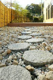 庭園（２）.jpg